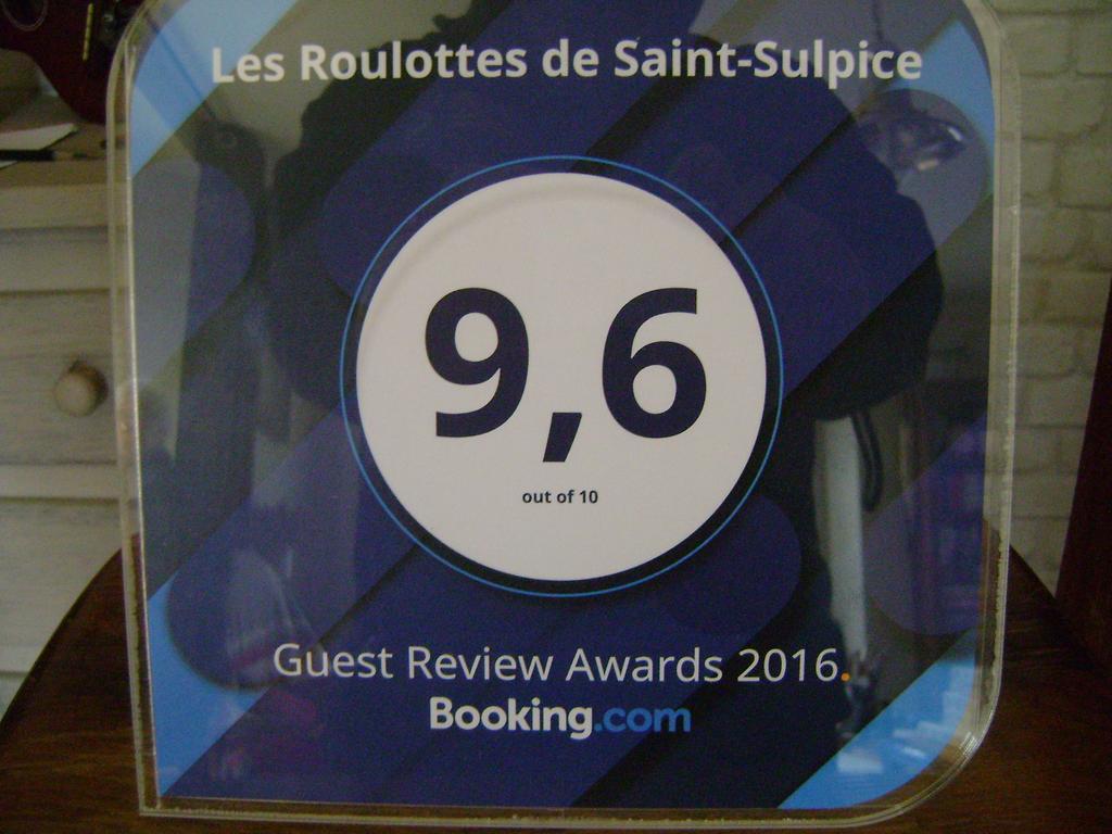 منزل الضيف Les Roulottes De Saint-Sulpice المظهر الخارجي الصورة